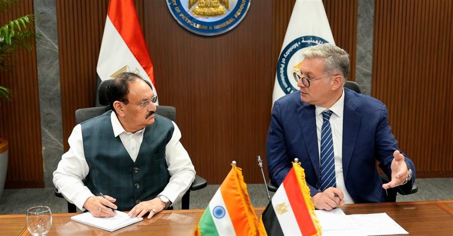 مصر والهند تبحثان تعزيز التعاون في البتروكيماويات والتعدين وتوسيع الاستثمارات المشتركة